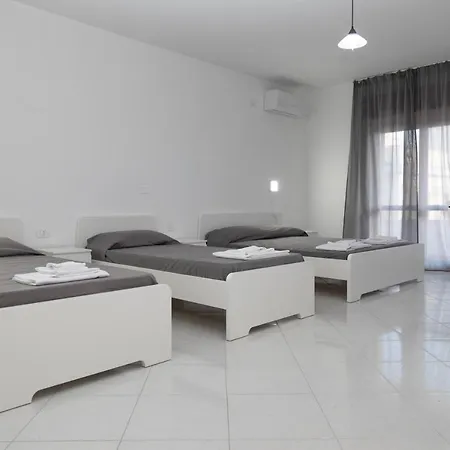 Lungomare B&B 디아망테