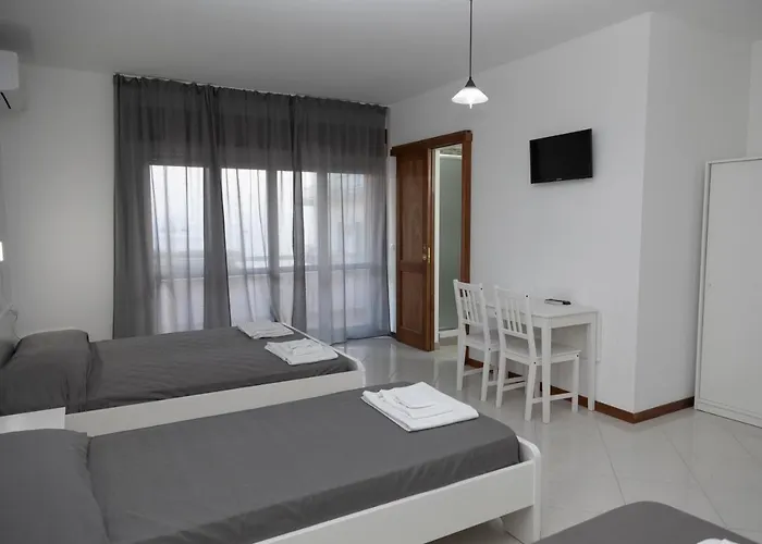 Lungomare Alojamento de Acomodação e Pequeno-almoço *